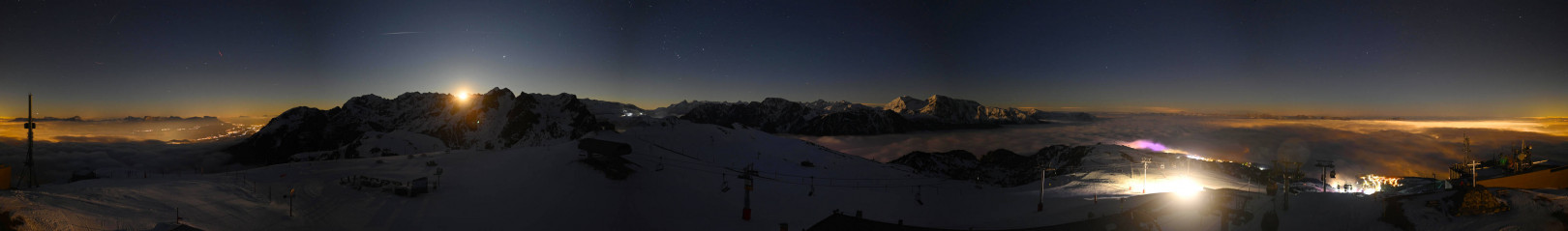 Webcam Chamrousse 2250 - La Croix de Chamrousse Webcam Chamrousse 2250 - La Croix de Chamrousse